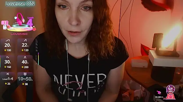 Snapshot of JohansonKatie chatting on 03-13-25, 06:26 JohansonKatie online show from 03-13-25, 06:26