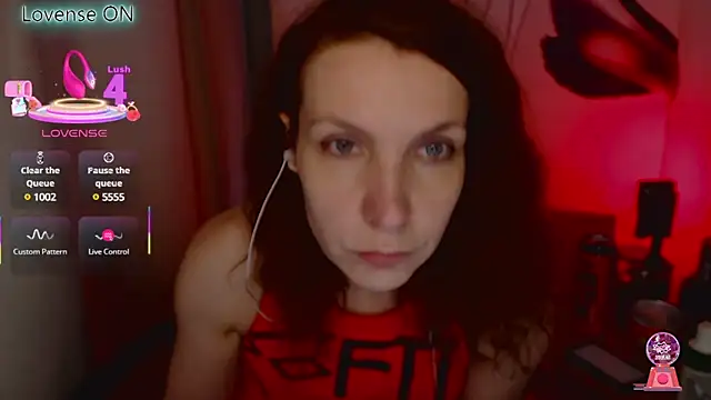 Snapshot of JohansonKatie chatting on 03-18-25, 06:25 JohansonKatie online show from 03-18-25, 06:25