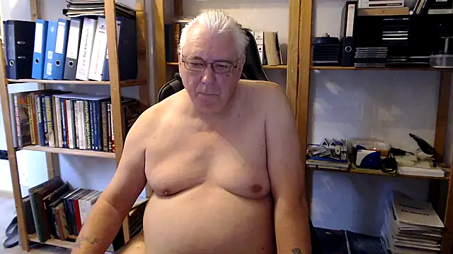 SchwanzhureXXL online show from 06-07-26, 05:55