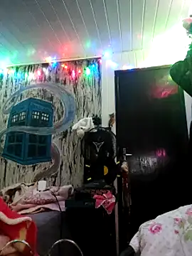 Snapshot of ElfGrey chatting on 12-10-24, 07:26 ElfGrey online show from 12-10-24, 07:26