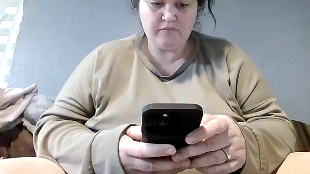 Oklahoma Horny Wife online show from 04-10-26, 03:17