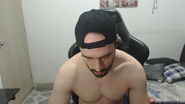 samuelgarcia  online show from 11-04-25, 10:47