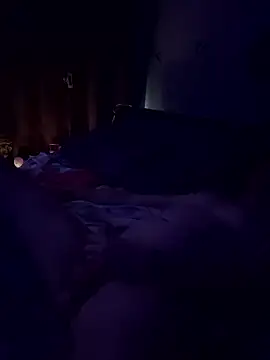 Snapshot of mirandamark2020 chatting on 01-12-26, 04:45 mirandamark2020 online show from 01-12-26, 04:45