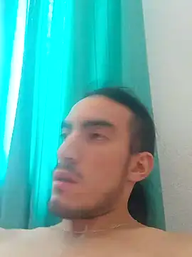 Snapshot of TommyMomentum chatting on 01-22-25, 02:46 TommyMomentum online show from 01-22-25, 02:46