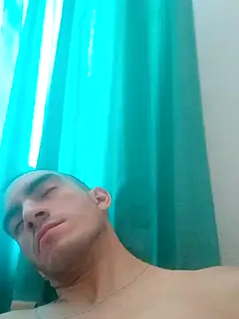 Snapshot of TommyMomentum chatting on 01-29-25, 02:42 TommyMomentum online show from 01-29-25, 02:42