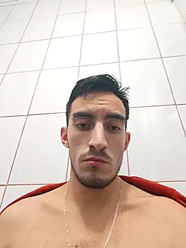 Snapshot of TommyMomentum chatting on 09-14-25, 07:18 TommyMomentum online show from 09-14-25, 07:18