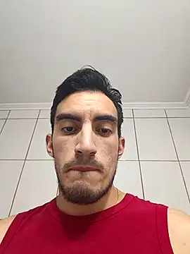 Snapshot of TommyMomentum chatting on 09-20-25, 04:46 TommyMomentum online show from 09-20-25, 04:46