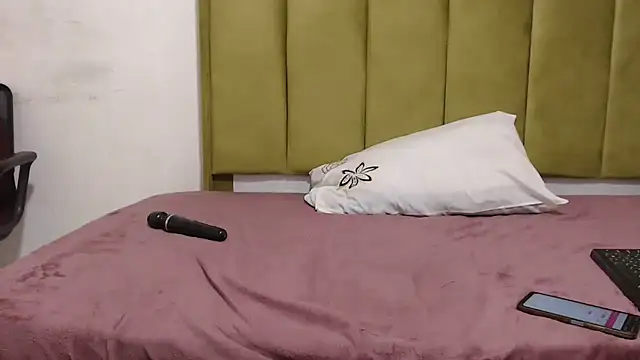 NautyKinky Mommy online show from 12-17-25, 06:19