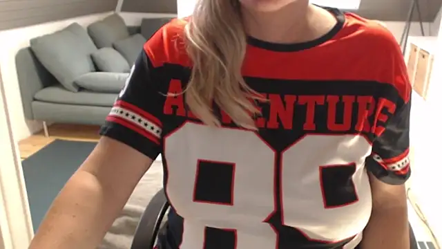 KimMitchelli online show from 12-15-25, 11:03