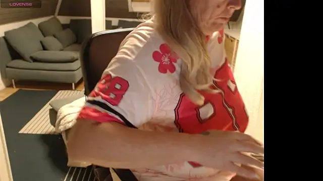 KimMitchelli online show from 01-06-26, 10:01