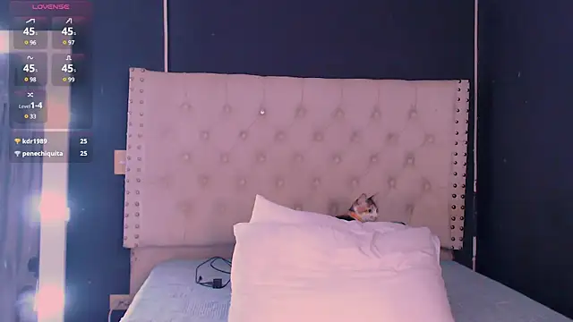 valen thompson online show from 01-05-25, 12:52