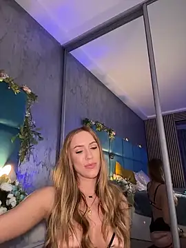 RockQueen A online show from 04-14-26, 04:24