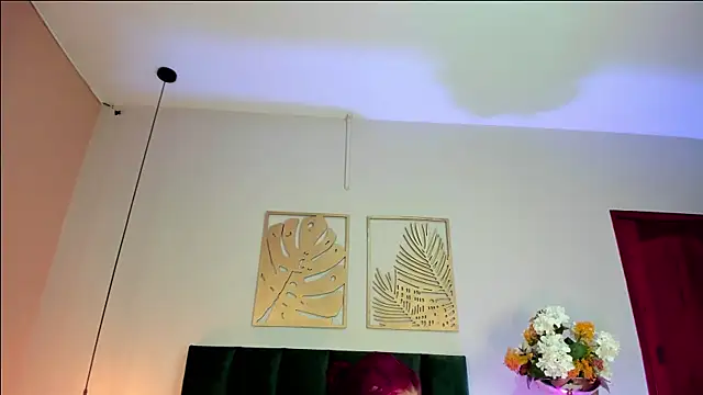 JupiteFox online show from 03-31-26, 12:45