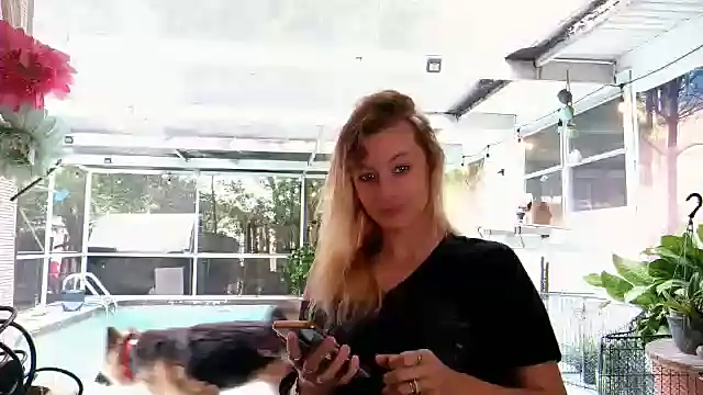 Snapshot of AsiaGoesPro chatting on 10-28-25, 02:09 AsiaGoesPro online show from 10-28-25, 02:09