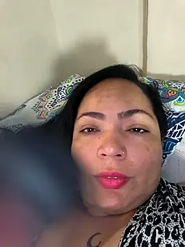 NIKOLE1301 online show from 10-25-25, 05:40