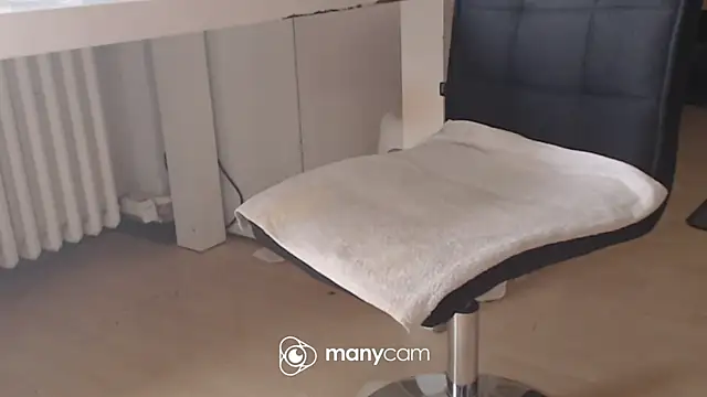 Supermen12171 online show from 03-10-26, 07:46