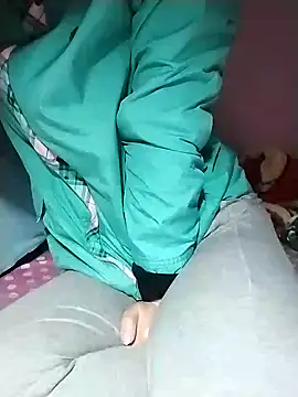 Snapshot of loveyou246 chatting on 01-23-25, 12:30 loveyou246 online show from 01-23-25, 12:30