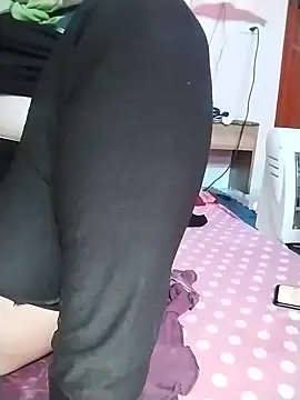 Snapshot of loveyou246 chatting on 01-30-25, 05:19 loveyou246 online show from 01-30-25, 05:19