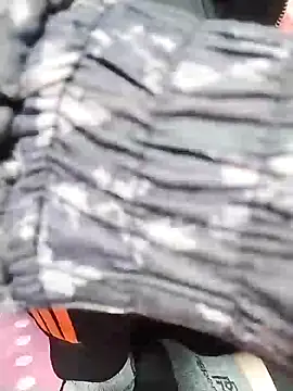 Snapshot of loveyou246 chatting on 02-06-25, 04:42 loveyou246 online show from 02-06-25, 04:42