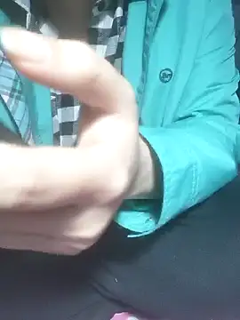 Snapshot of loveyou246 chatting on 02-13-25, 01:19 loveyou246 online show from 02-13-25, 01:19