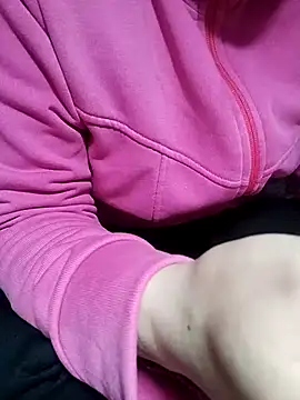 Snapshot of loveyou246 chatting on 02-19-25, 12:55 loveyou246 online show from 02-19-25, 12:55