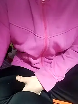 Snapshot of loveyou246 chatting on 02-22-25, 01:22 loveyou246 online show from 02-22-25, 01:22