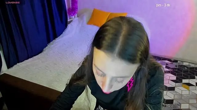 CurlySteph online show from 12-26-24, 09:58