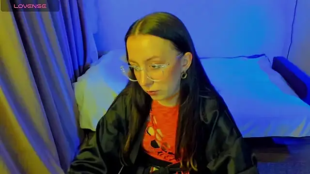 CurlySteph online show from 05-20-26, 07:42