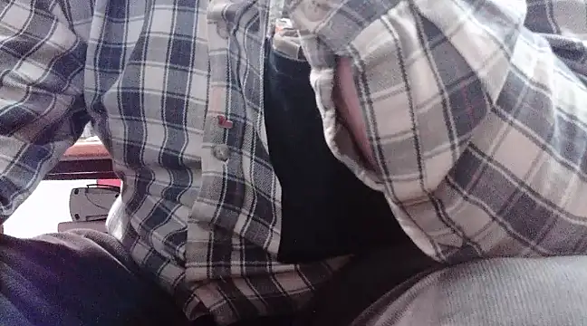 Snapshot of HaraldGermany chatting on 12-18-24, 06:03 HaraldGermany online show from 12-18-24, 06:03