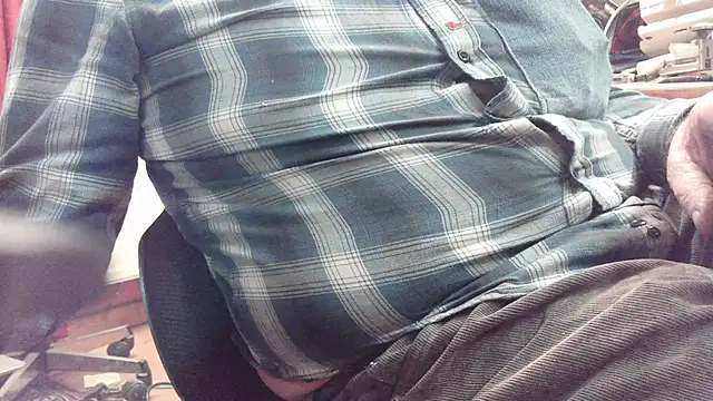 Snapshot of HaraldGermany chatting on 10-29-25, 06:20 HaraldGermany online show from 10-29-25, 06:20