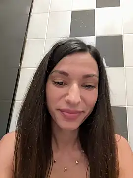  MiaQueen  online show from 05-13-26, 10:06