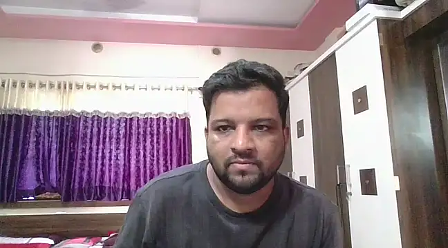 Snapshot of dhruv_love chatting on 02-28-25, 05:37 dhruv love online show from 02-28-25, 05:37