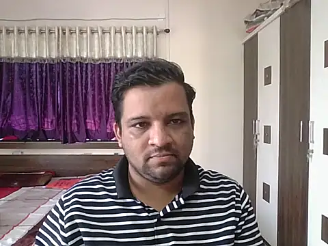 Snapshot of dhruv_love chatting on 10-11-25, 04:33 dhruv love online show from 10-11-25, 04:33
