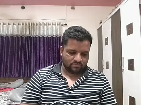Snapshot of dhruv_love chatting on 06-16-26, 01:36 dhruv love online show from 06-16-26, 01:36