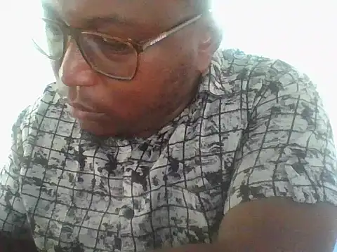 honeyswit online show from 11-20-25, 02:50