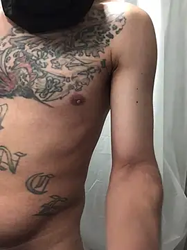 Snapshot of 69RIPsta69 chatting on 03-10-25, 08:45 69RIPsta69 online show from 03-10-25, 08:45