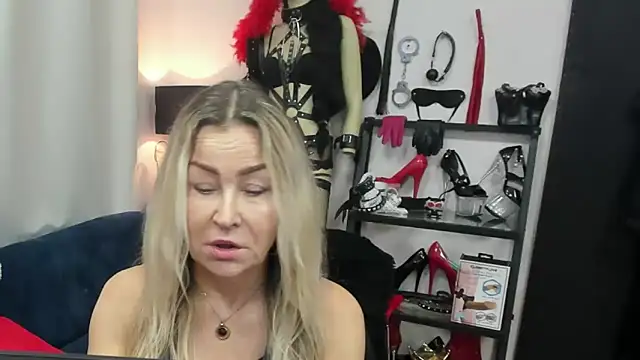 crystaLUX online show from 03-05-26, 05:36