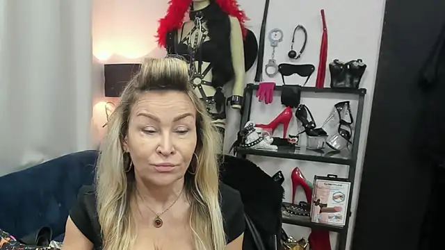 crystaLUX online show from 03-23-26, 05:11