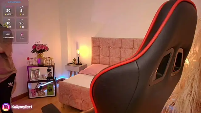 Snapshot of KallyMyller1 chatting on 01-03-25, 09:15 KallyMyller1 online show from 01-03-25, 09:15