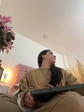 Snapshot of KallyMyller1 chatting on 02-17-25, 03:20 KallyMyller1 online show from 02-17-25, 03:20