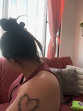 Snapshot of KallyMyller1 chatting on 10-02-25, 07:54 KallyMyller1 online show from 10-02-25, 07:54