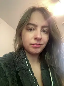 Snapshot of eleonoree chatting on 04-28-26, 01:38 eleonoree online show from 04-28-26, 01:38