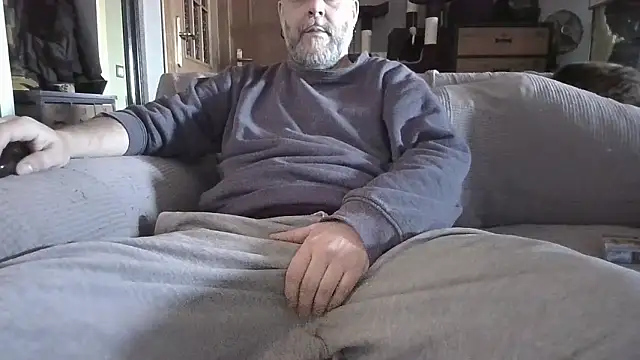 naked bear online show from 01-11-26, 09:58