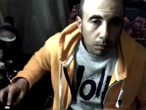 Snapshot of big_heart chatting on 03-22-26, 12:36 big heart online show from 03-22-26, 12:36