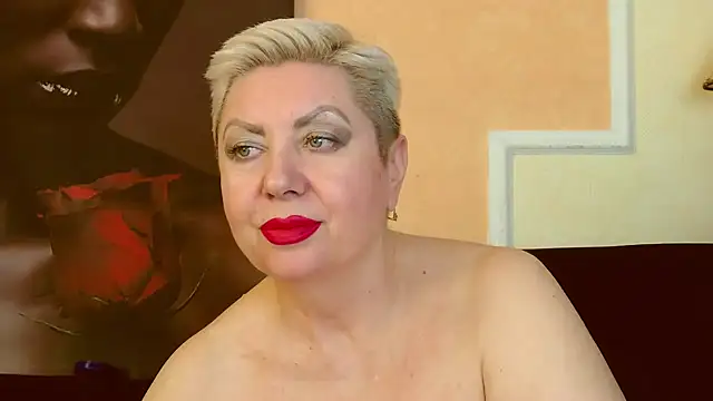 LadyPosh online show from 01-10-25, 04:33