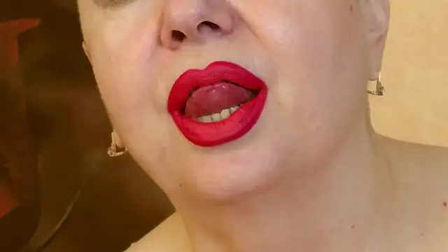 LadyPosh online show from 01-15-25, 05:08