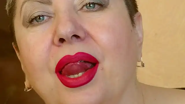 LadyPosh online show from 01-30-25, 10:08