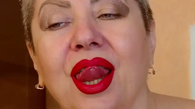 LadyPosh online show from 11-04-25, 10:31