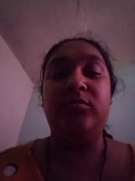 Indianbloom- online show from 04-01-26, 11:11