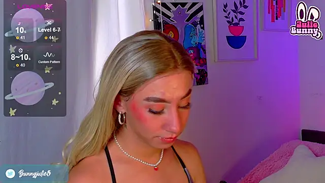 Littlebunny21 online show from 03-09-25, 07:48